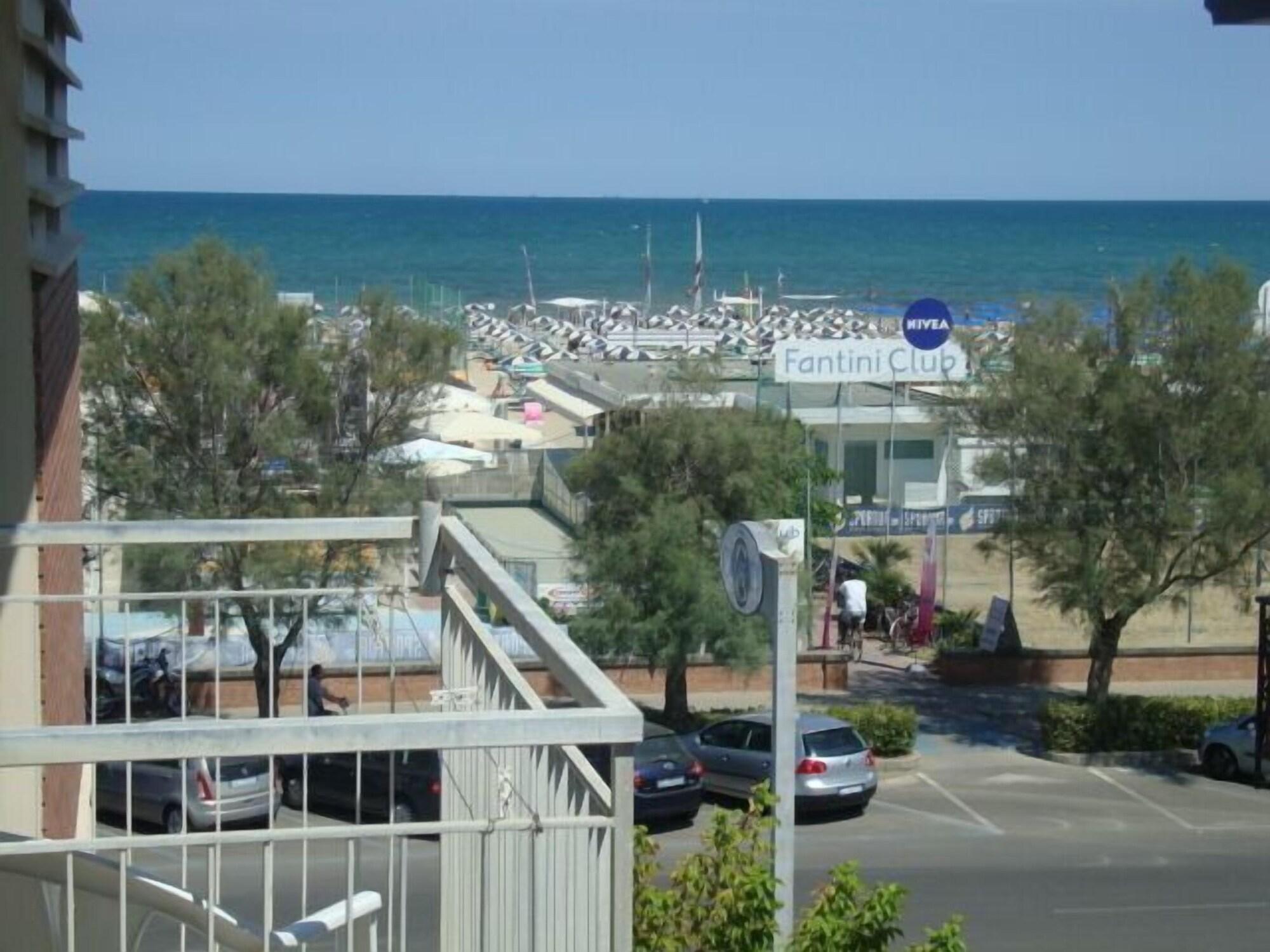 Sportur Club Hotel Cervia Kültér fotó